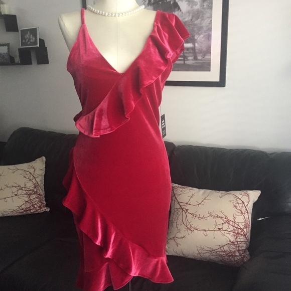 Express Dresses & Skirts - ❤️NWT Red Velvet Ruffle One Shoulder Dress XS